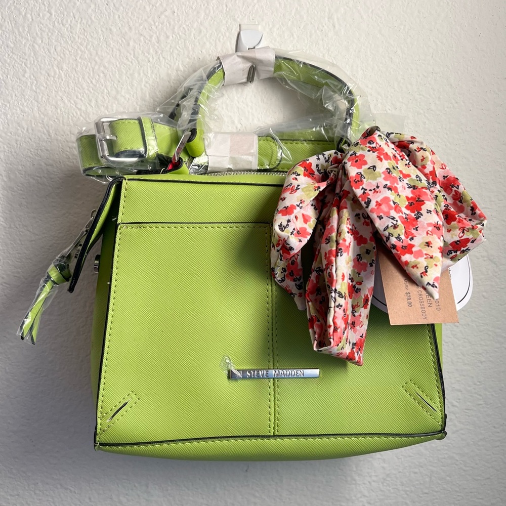 NWT Steve Madden green breese crossbody bag with scarf